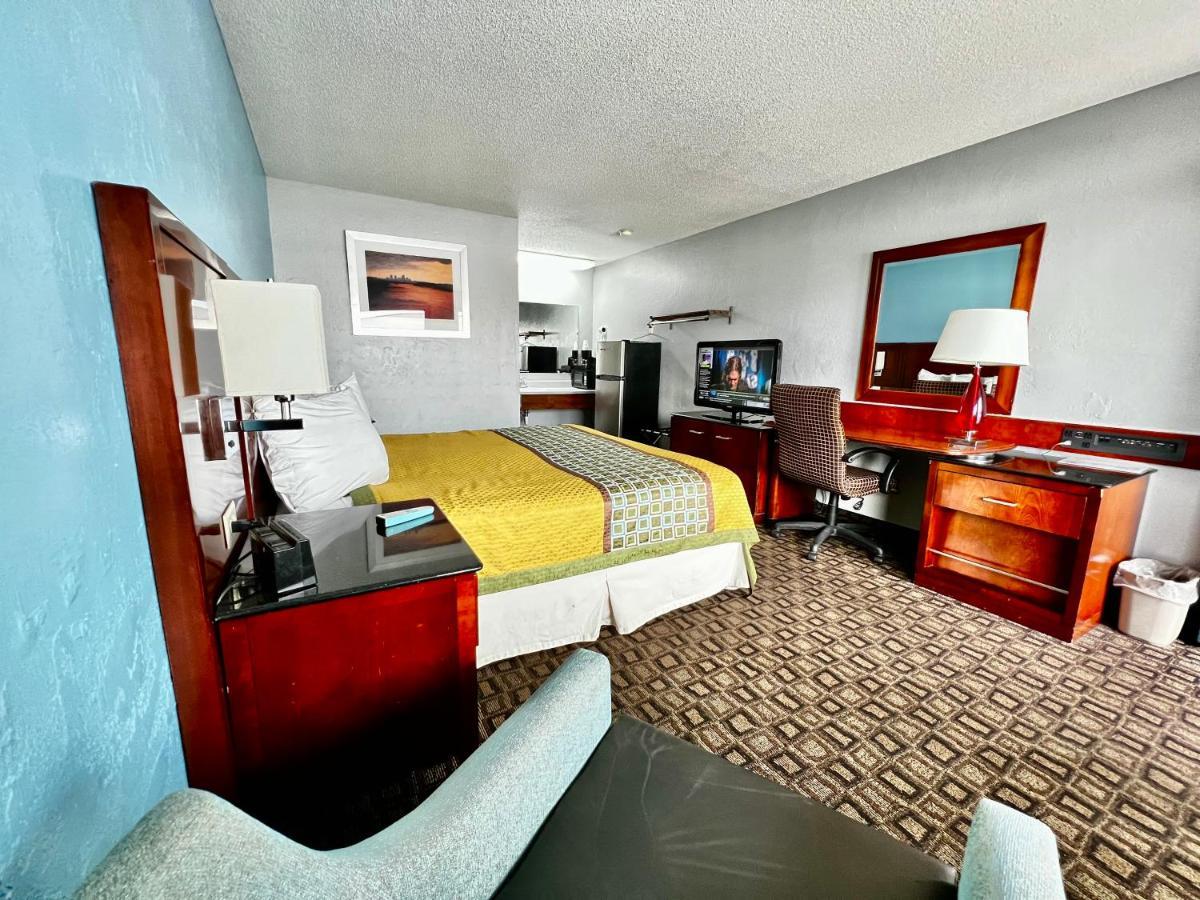 Lakes Inn Warsaw Eksteriør billede