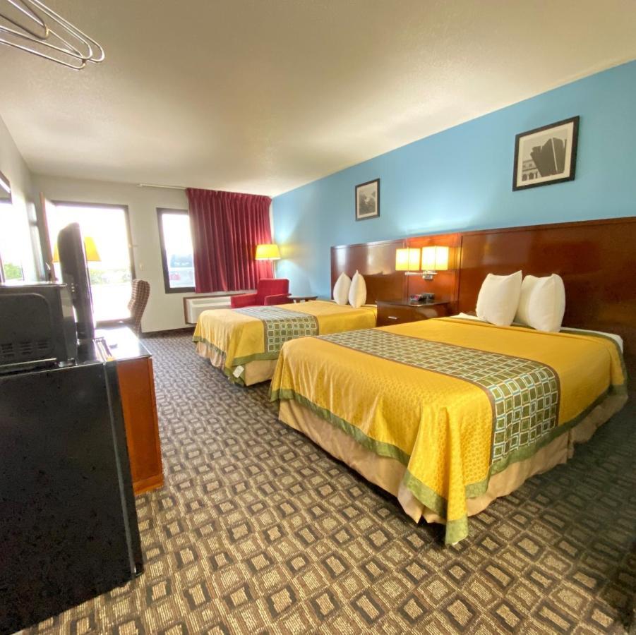 Lakes Inn Warsaw Eksteriør billede
